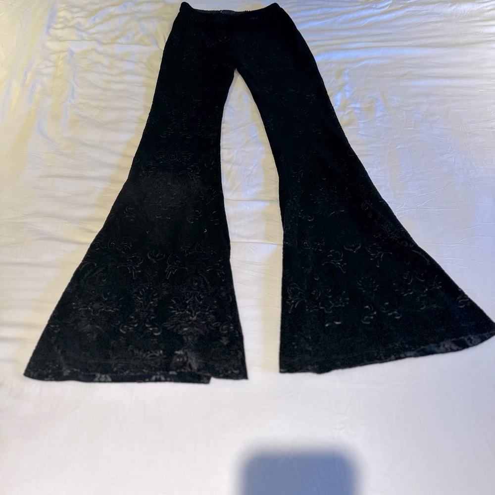 Girl On A Vine stretch velvet in black floral pattern XS